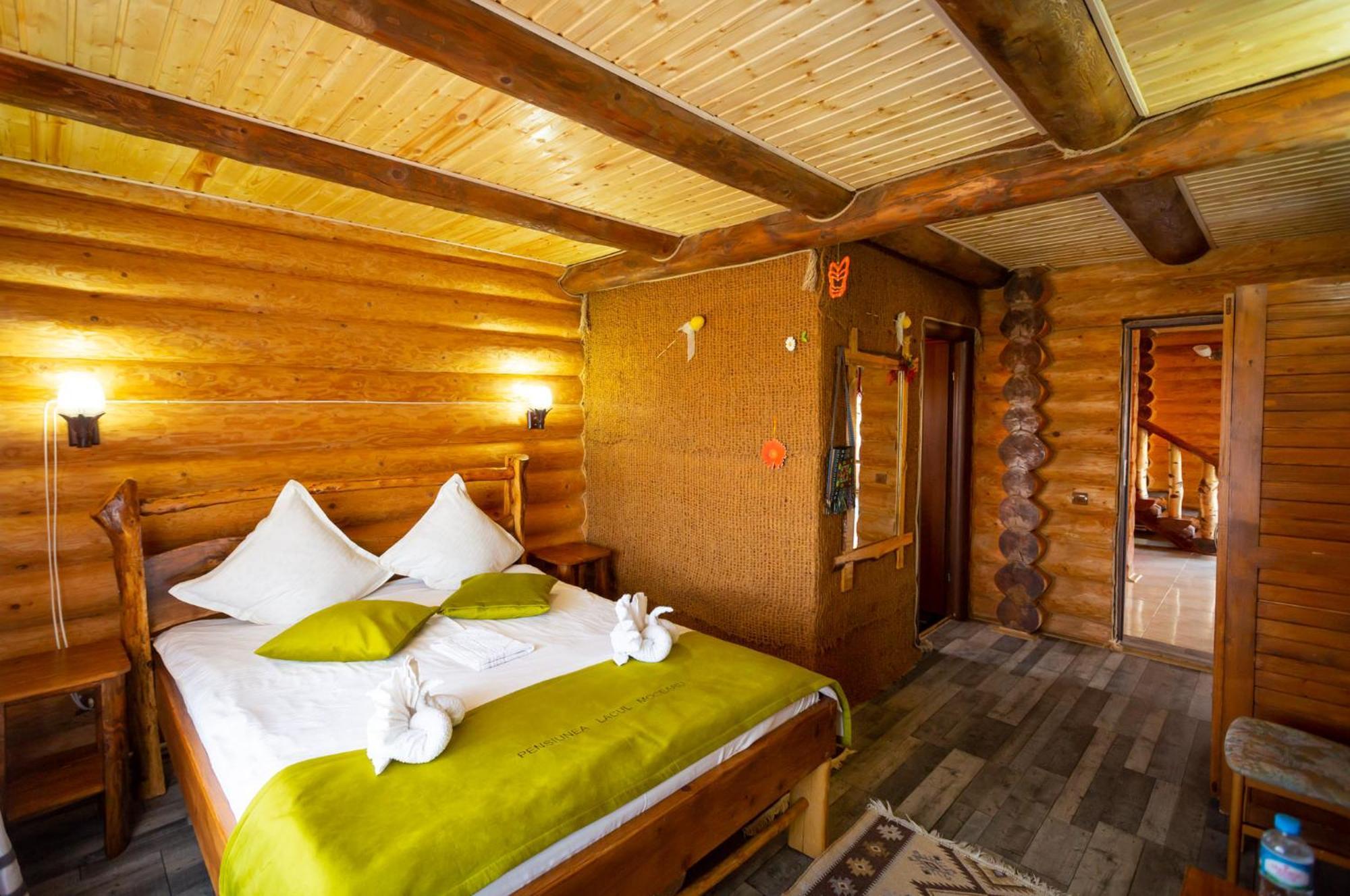 Hotel Pensiunea Lacul Mocearu Budesti  Zewnętrze zdjęcie